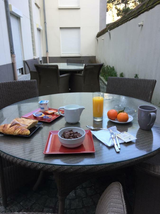 Logis Saint Martin Hotel